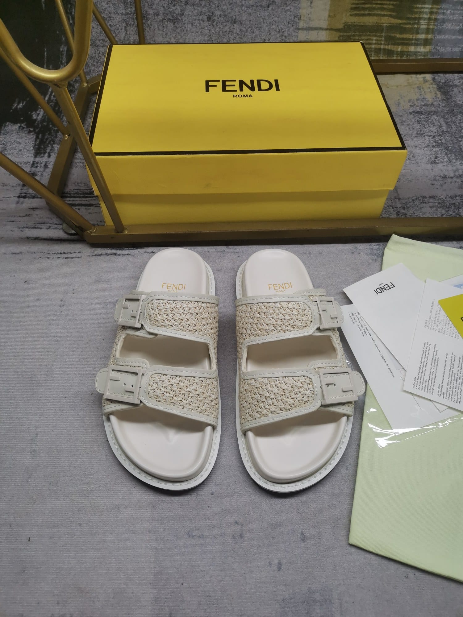 Fendi Feel Leather Sandals White