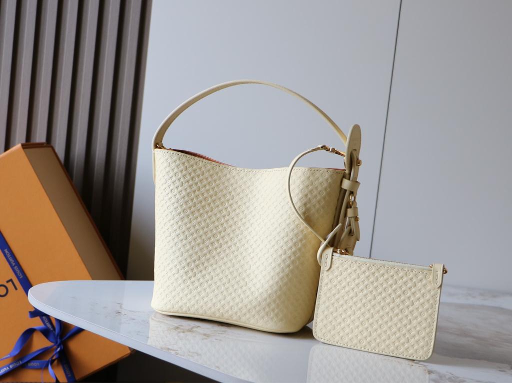 Louis Vuitton All In BB Bag Banane Gold 16cm M29479