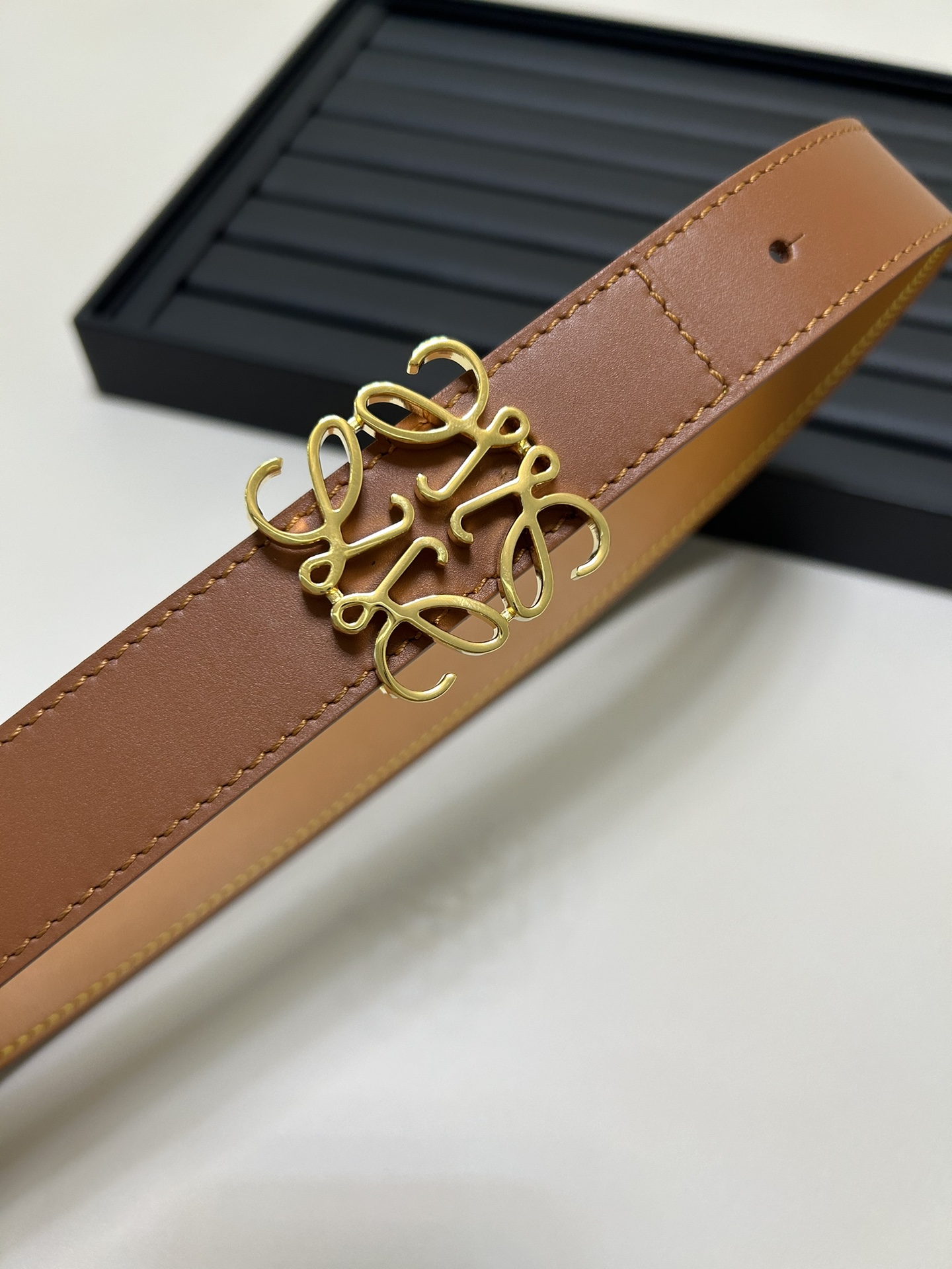 Reversible Anagram belt in smooth calfskin