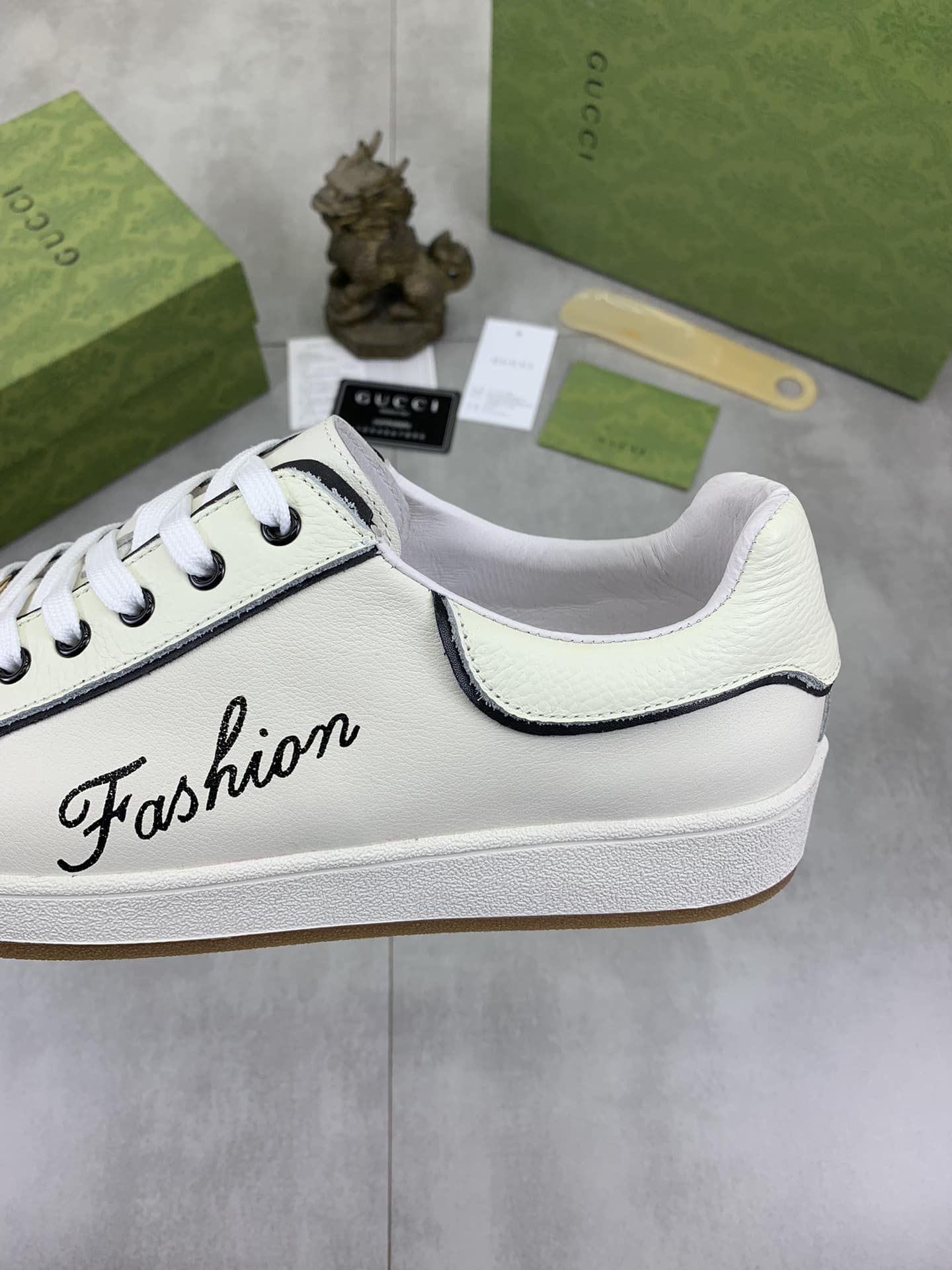 Gucci Classic Fashion Sneaker With Edge White
