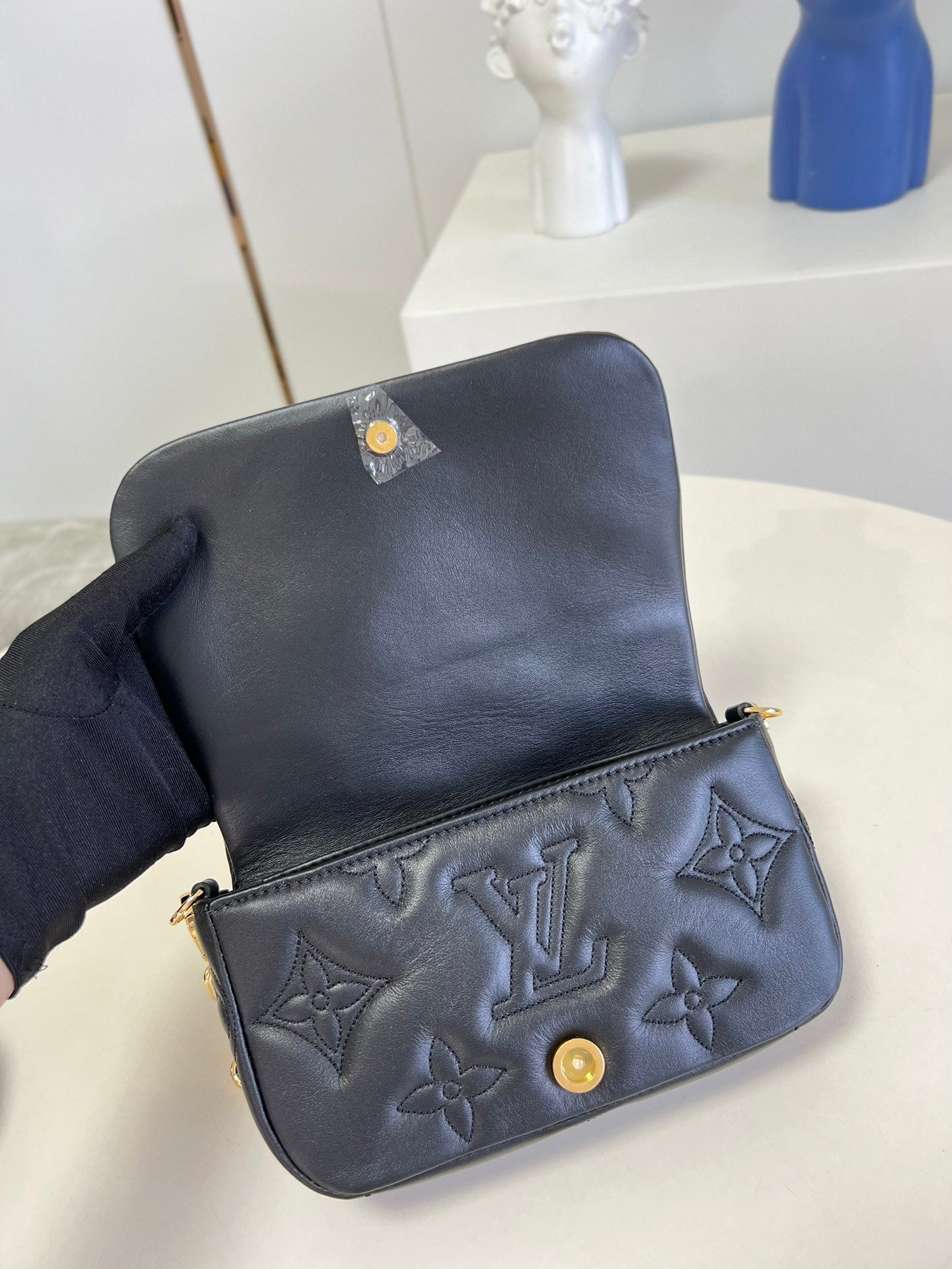 Louis Vuitton Wallet On Strap Bubblegram Black