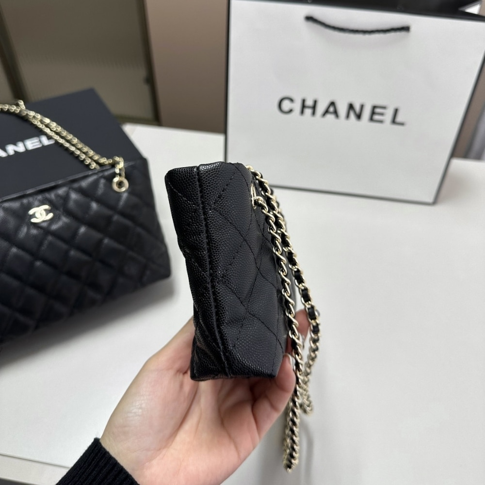 Chanel Clutch With Chain Bag Black 20cm