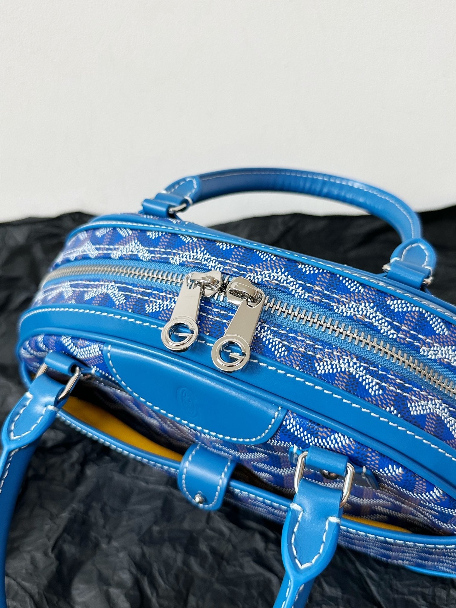 Goyard Goya Bowling Ball Small Blue Canvas 27cm