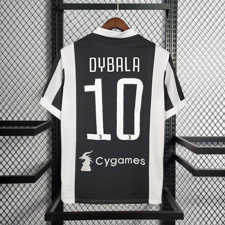 Retro 2017-18 Juventus home Higuian Khedira Bonucci Dybala Football jersey retro