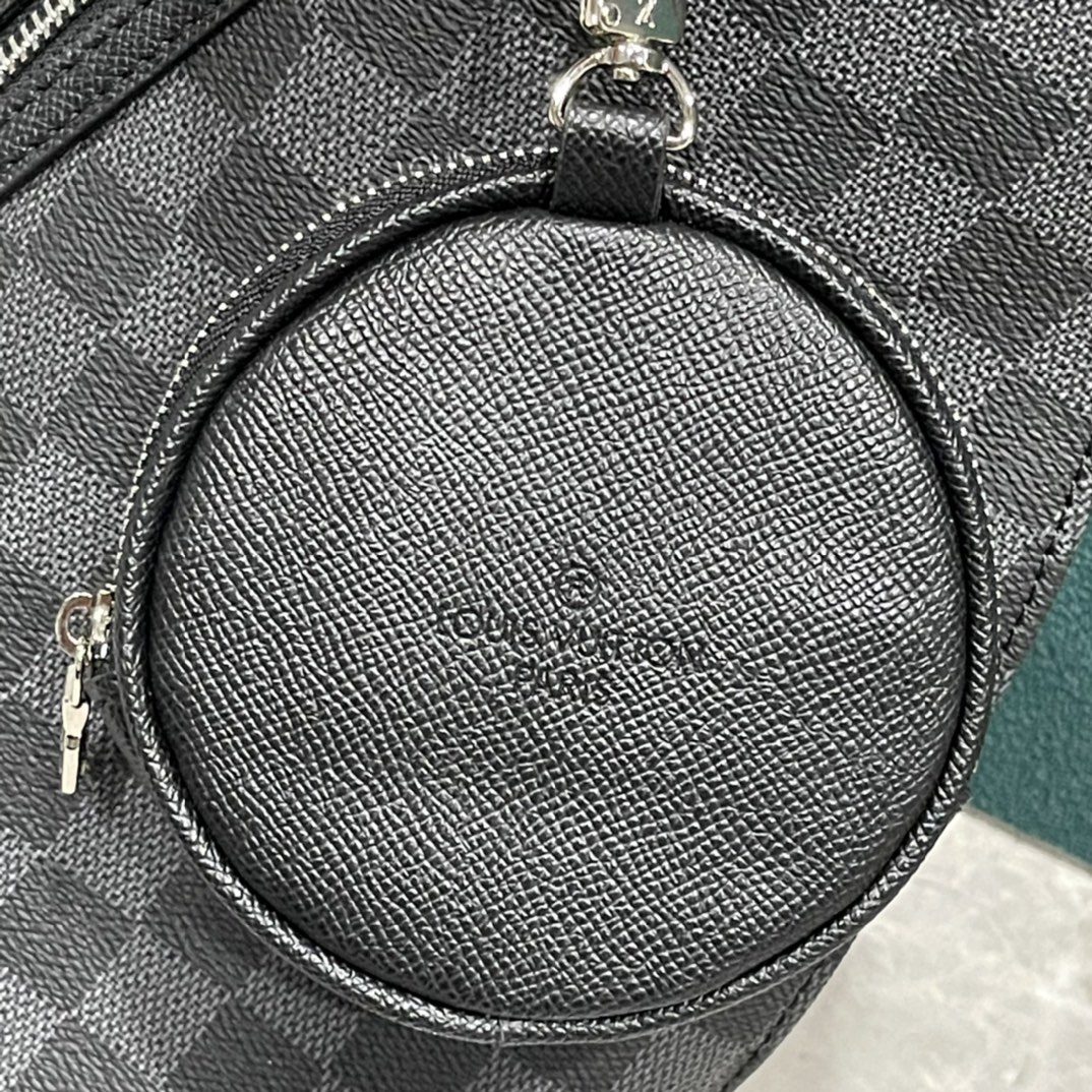 Louis Vuitton Duo Sling Bag Caro Black 42Cm M30936
