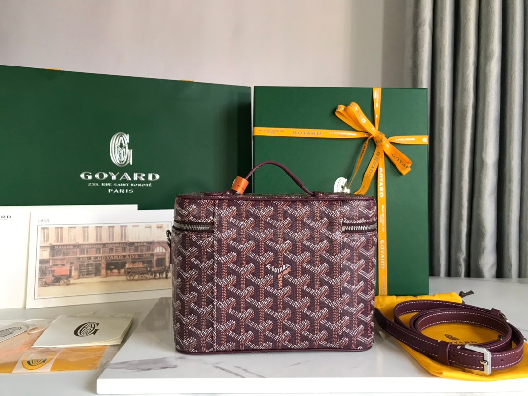 Goyard Muse Vanity Case 20 Cm Wine Red Goyardine Canvas