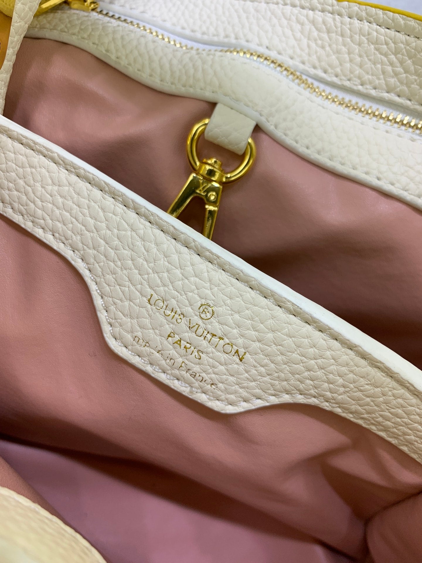 Louis Vuitton Capucines Bb Cedrat Yellow 27Cm