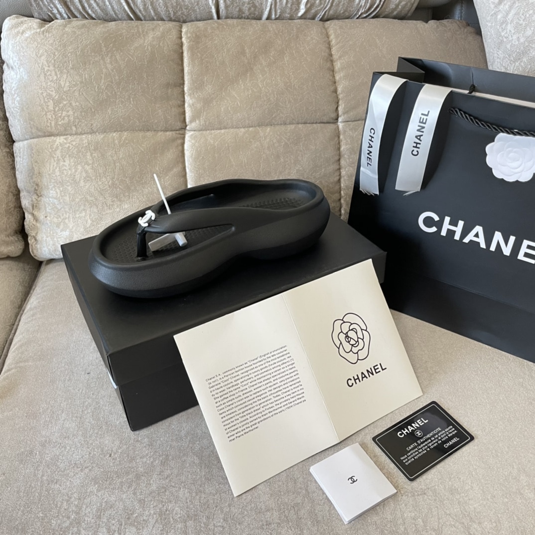 Chanel Flip Flop Sandals Black