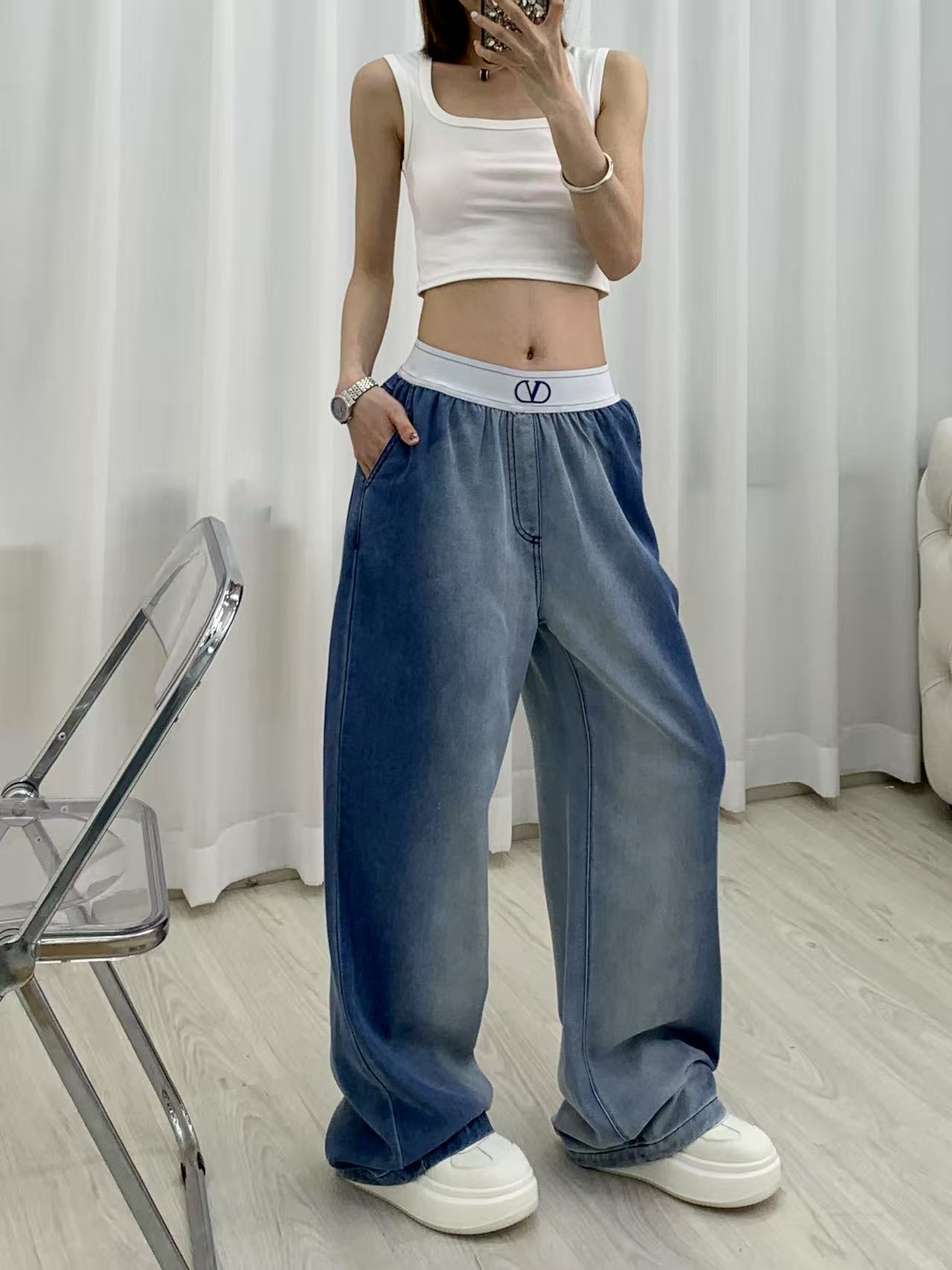 Valentino jeans
