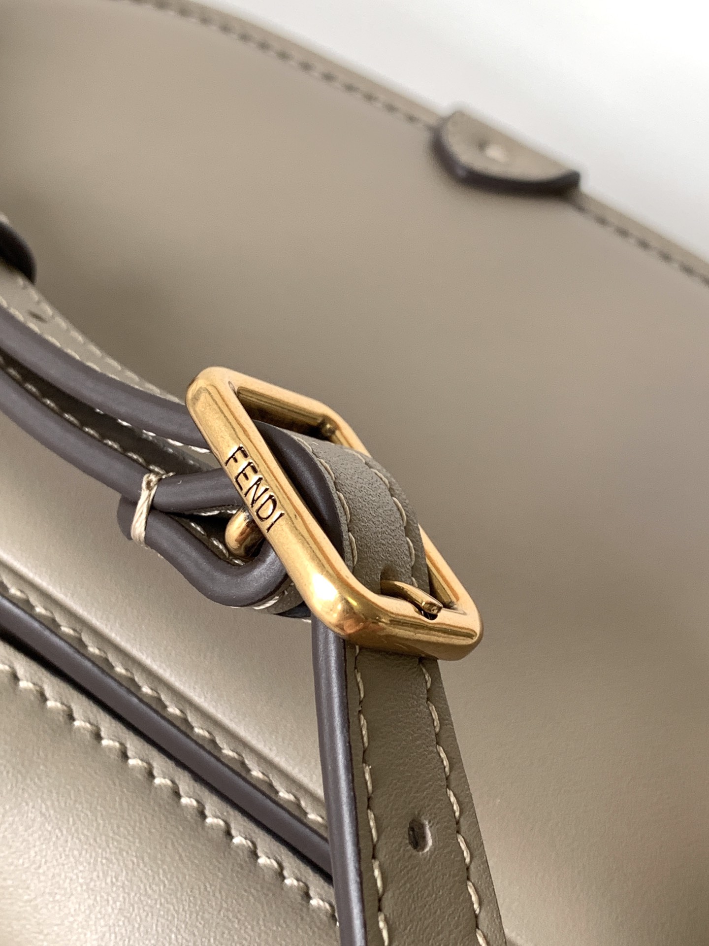 Fendi C’mon Medium Shoulder Bag 21cm/ 8.3in