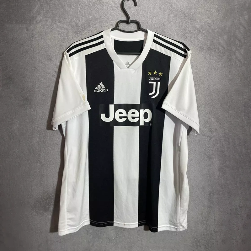 Retro 2018-19 Juventus Home football jersey retro