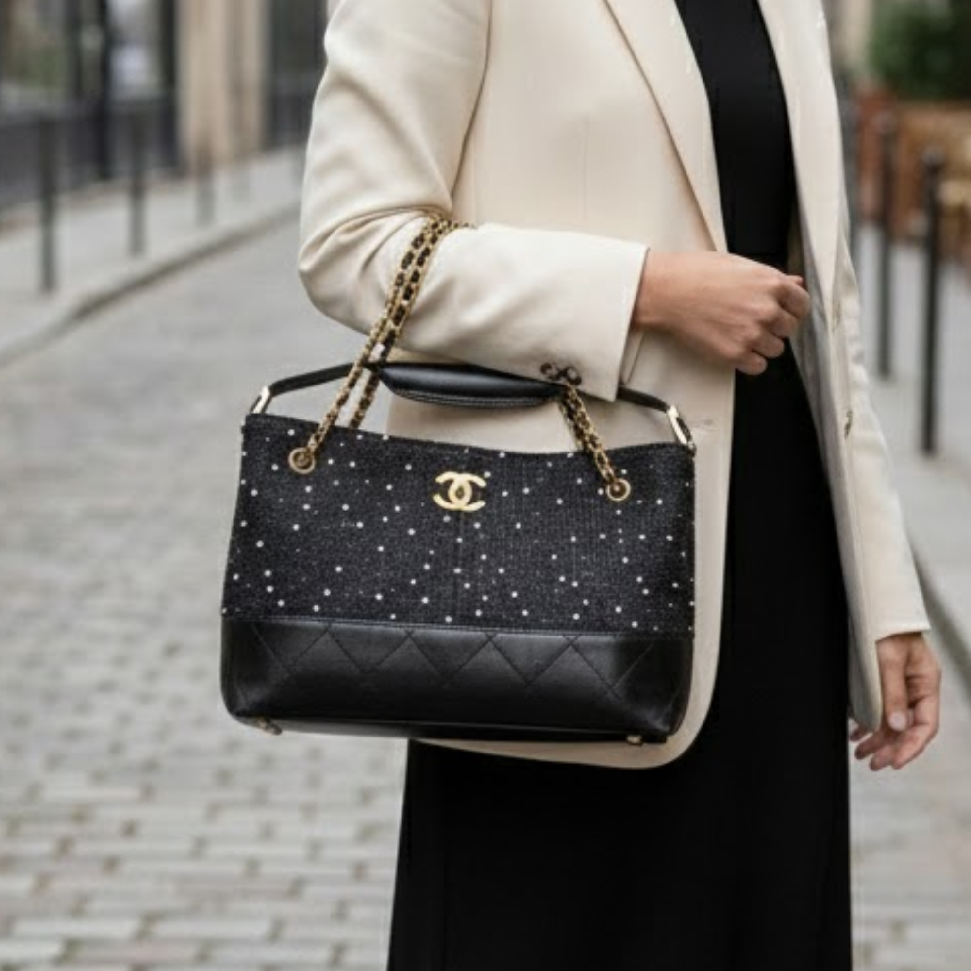 Chanel Bucket Style Hobo Bag 35cm/13.8in