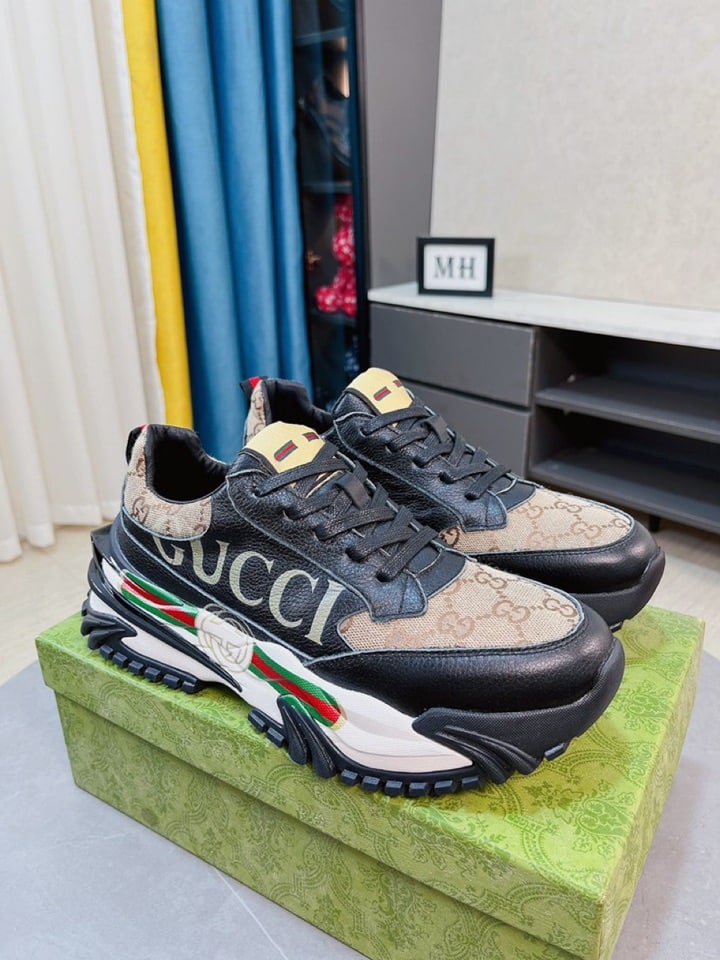 Gucci Gc Rhython Leather Sneaker Black