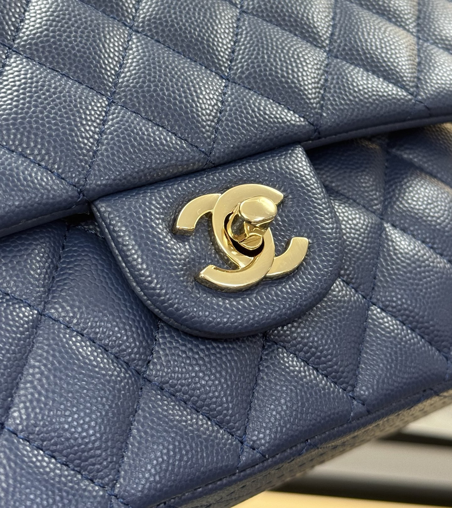 Classic Flap Bag（Navy Blue）