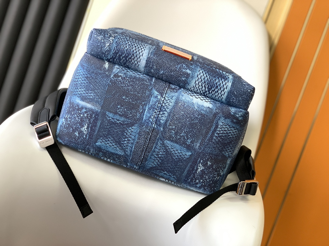 Louis Vuitton Discovery Backpack Pm Damier Blue 15.7In/40Cm