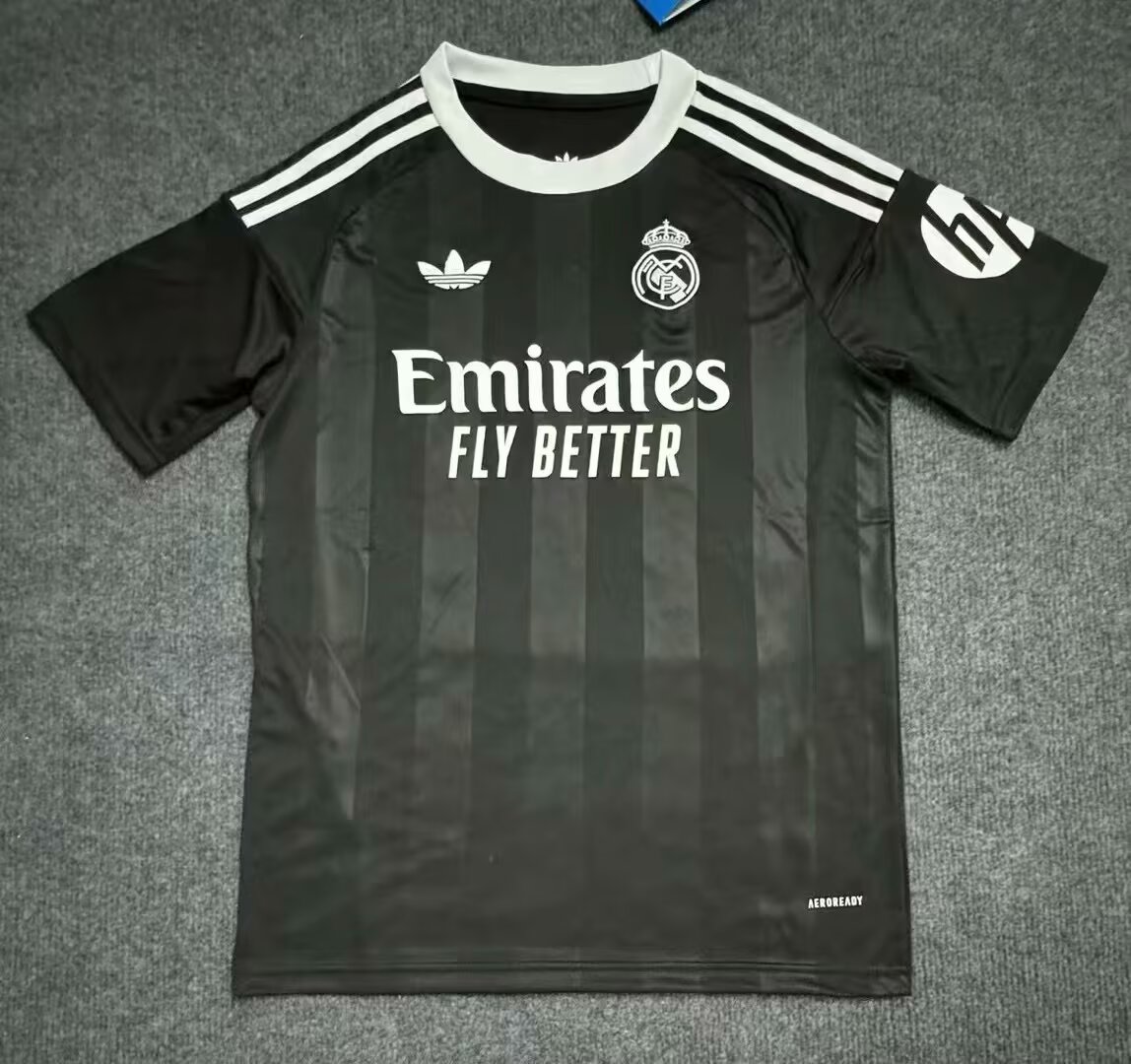 2025/2026 Real Madrid Goalkeeper Black Football Shirt 1:1 Thai Quality