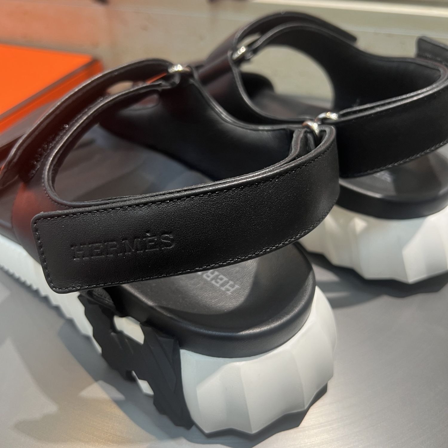HERMES SANDAL JUNIOR NOIR