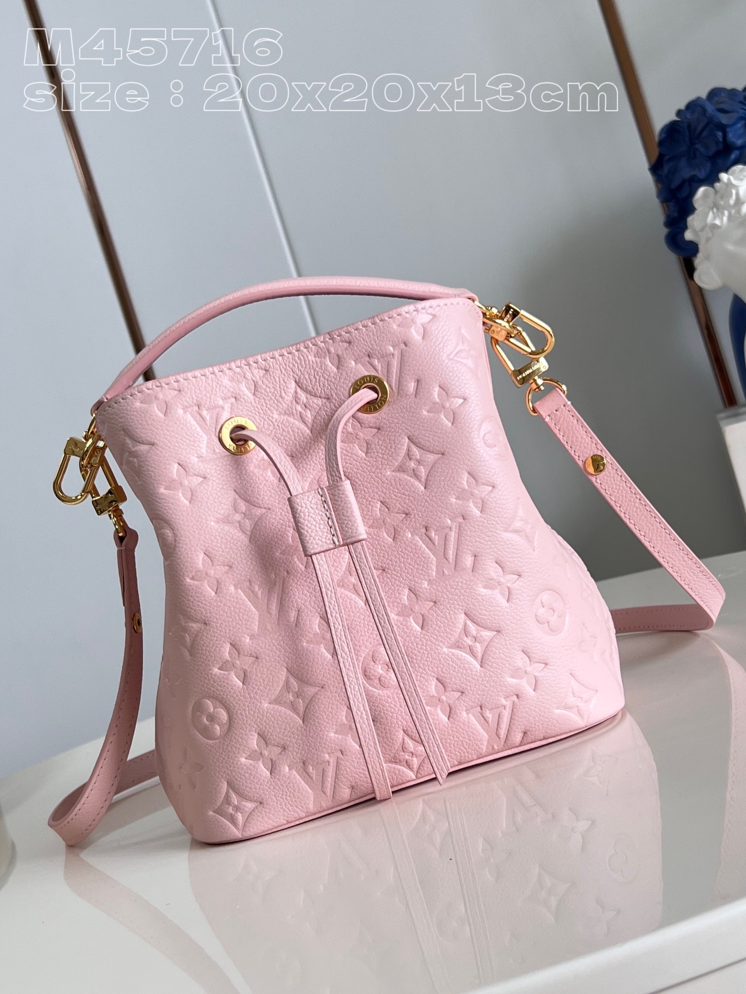 Louis Vuitton-M45716