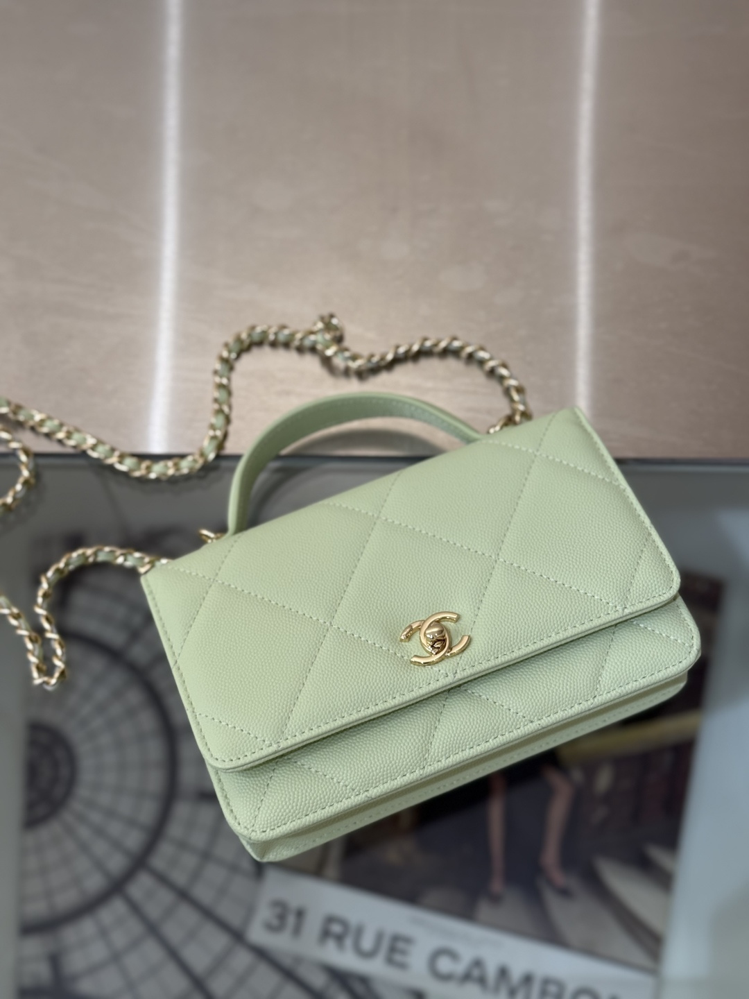 Classic Wallet On Chain with Top Handle（Light Teal）