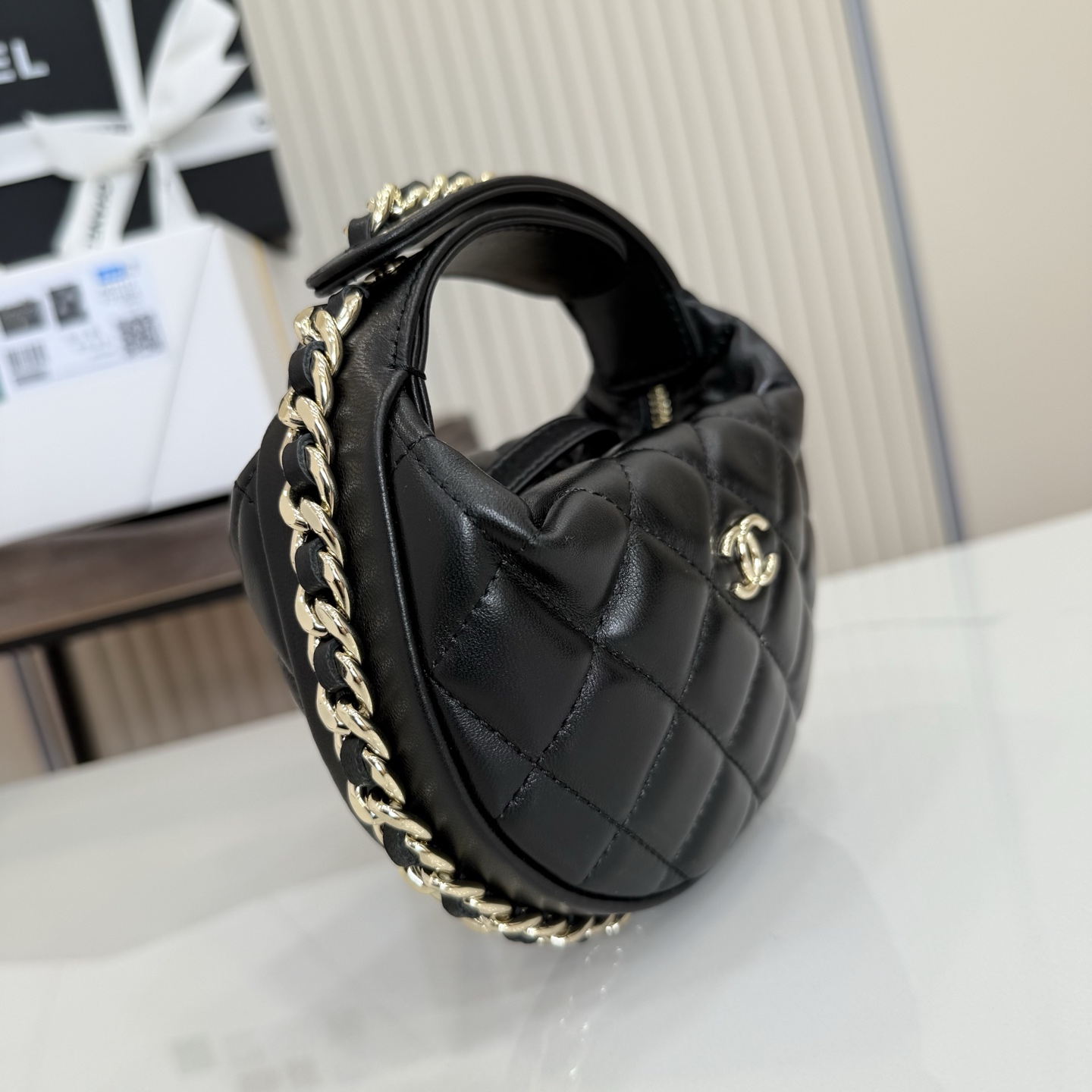 23C Hula Hoop Pouch Quilted Lambskin Bag in Black (Gold Hardware)