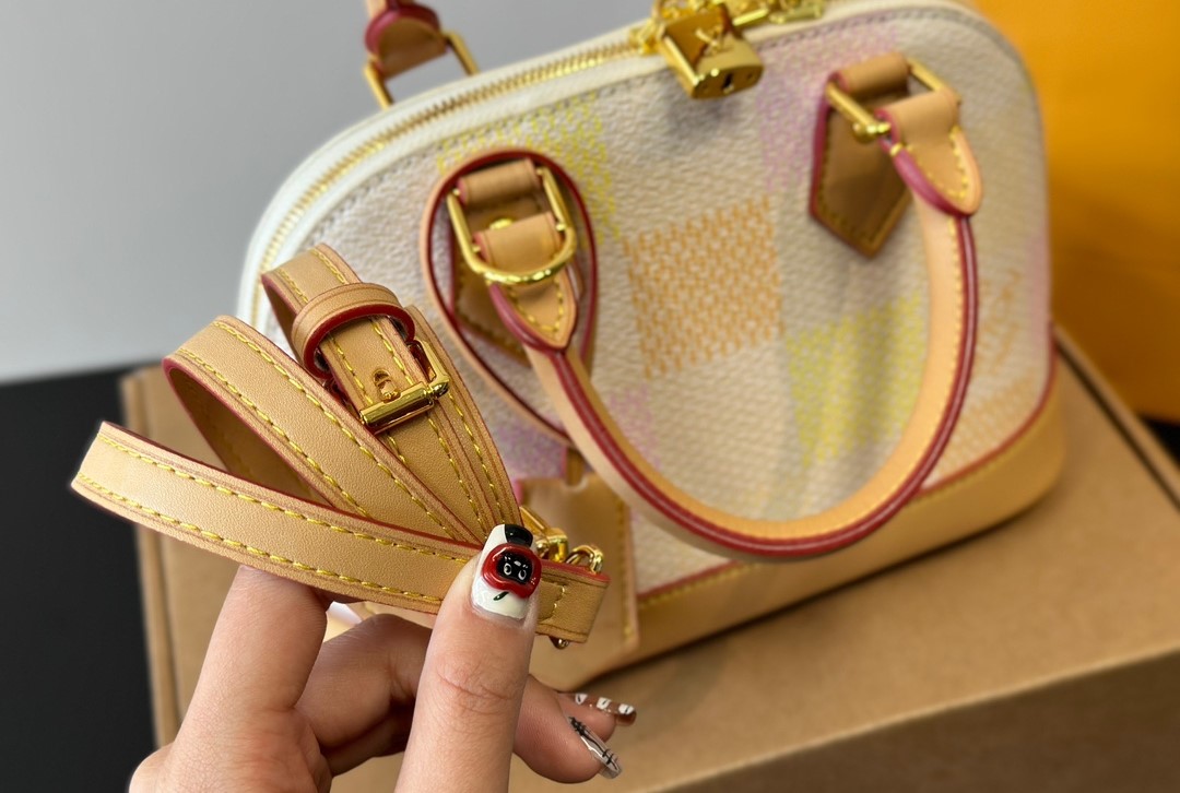 Louis Vuitton Alma Bb Damier Canvas Peach 23Cm N40516