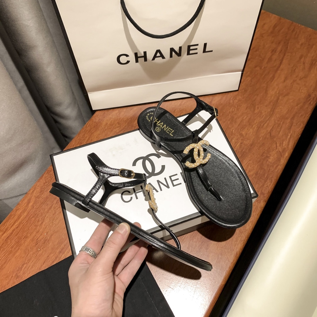 Chanel Gold Pearl Cc Logo Thong Sandals Black