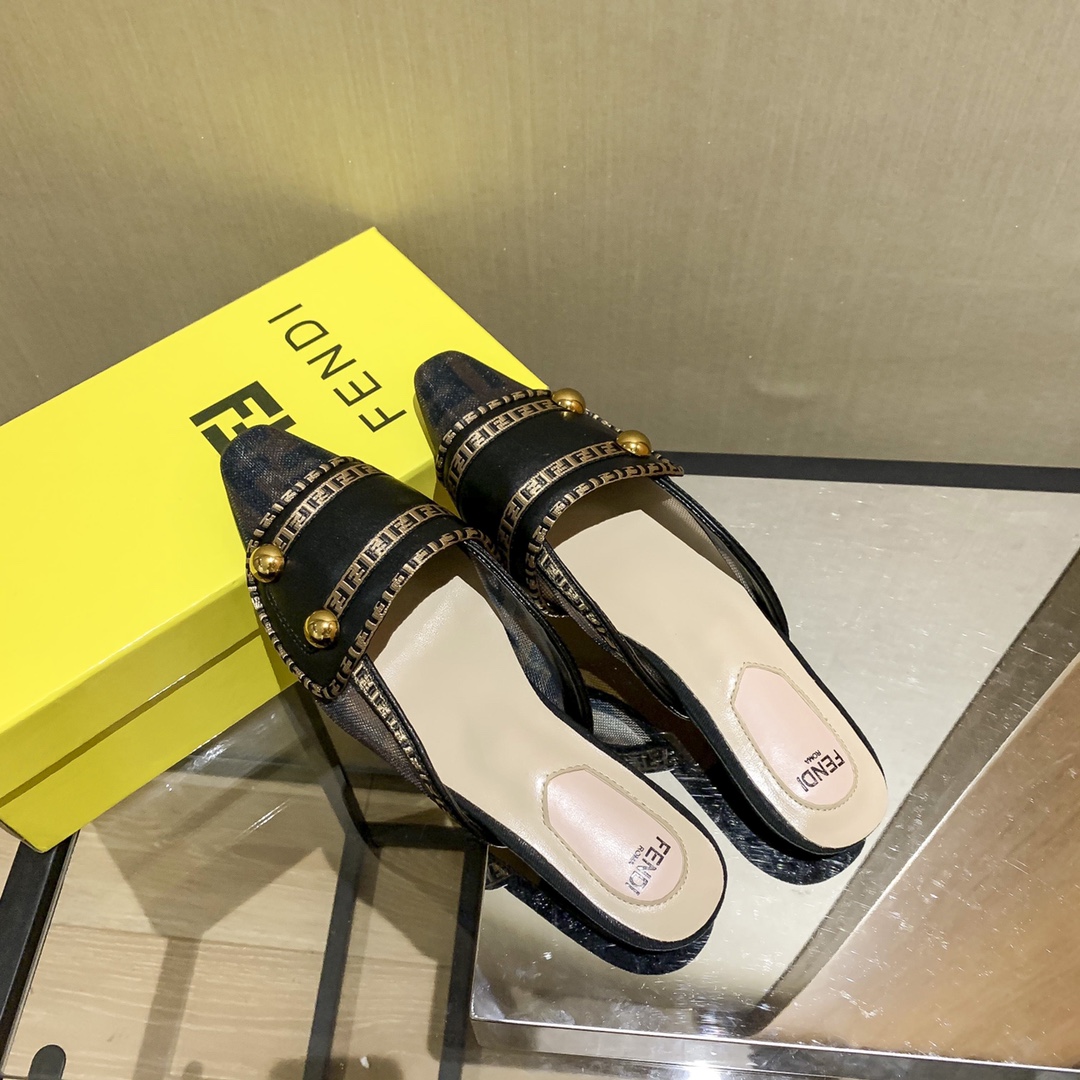 Fendi Ff Beige Strap Half Slippers Black