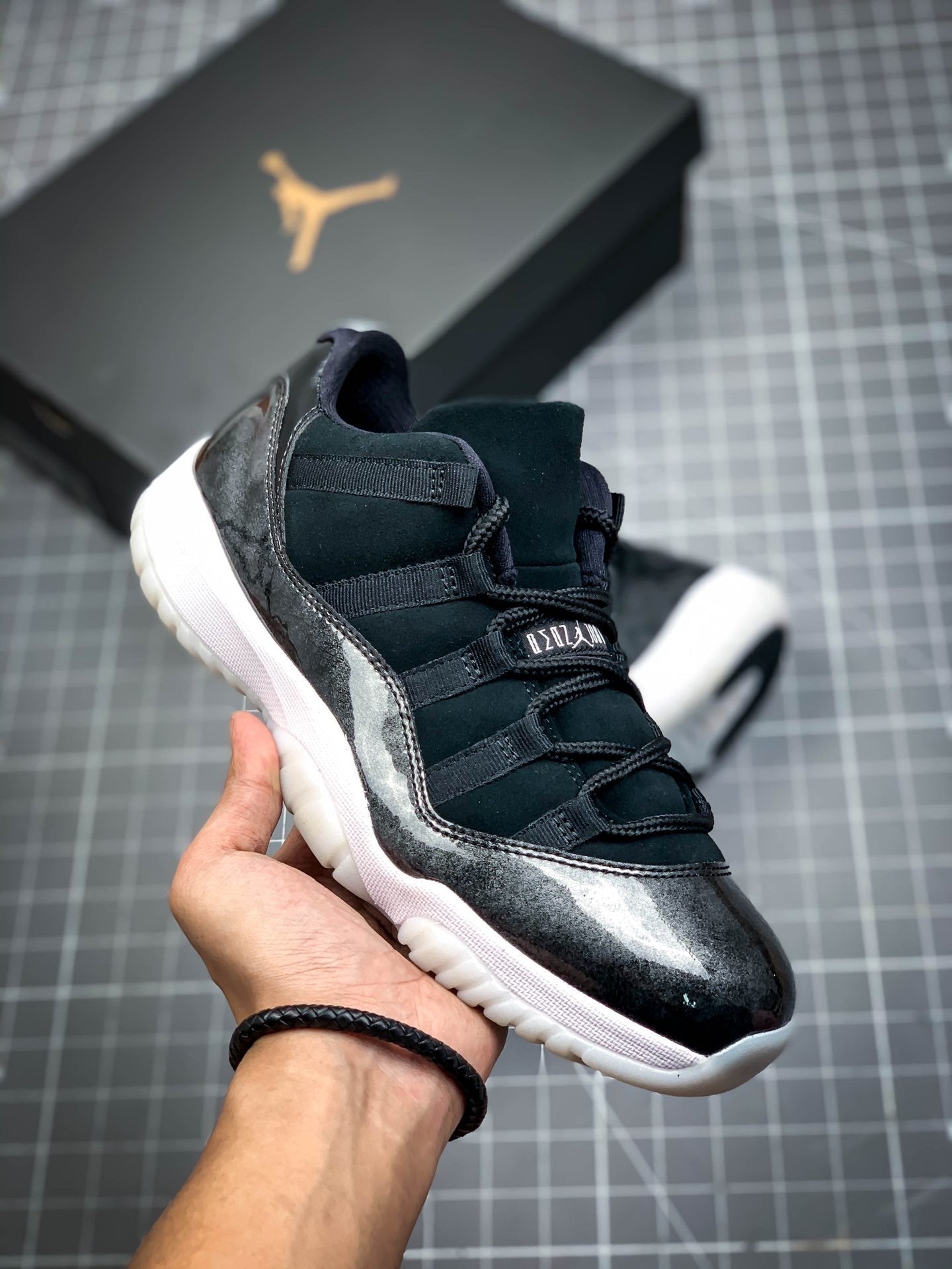 Jordan 11 Retro Low Barons