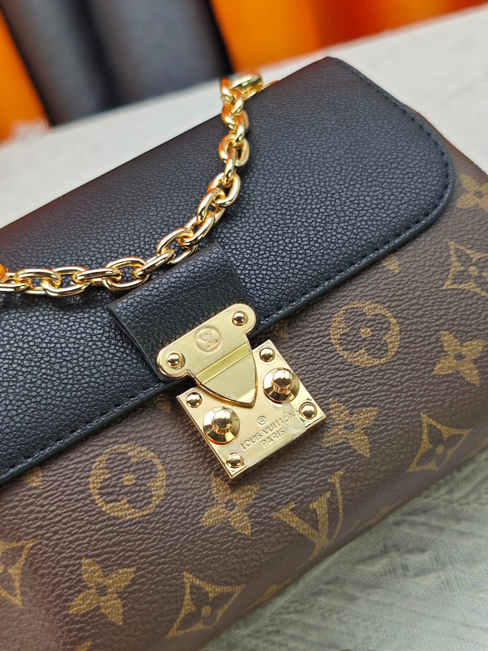 Louis Vuitton Madeleine BB Monogram/Black 24cm M28424