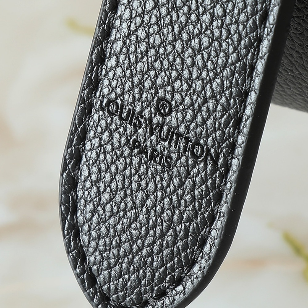 Louis Vuitton Soft Twist Black 27Cm M24639