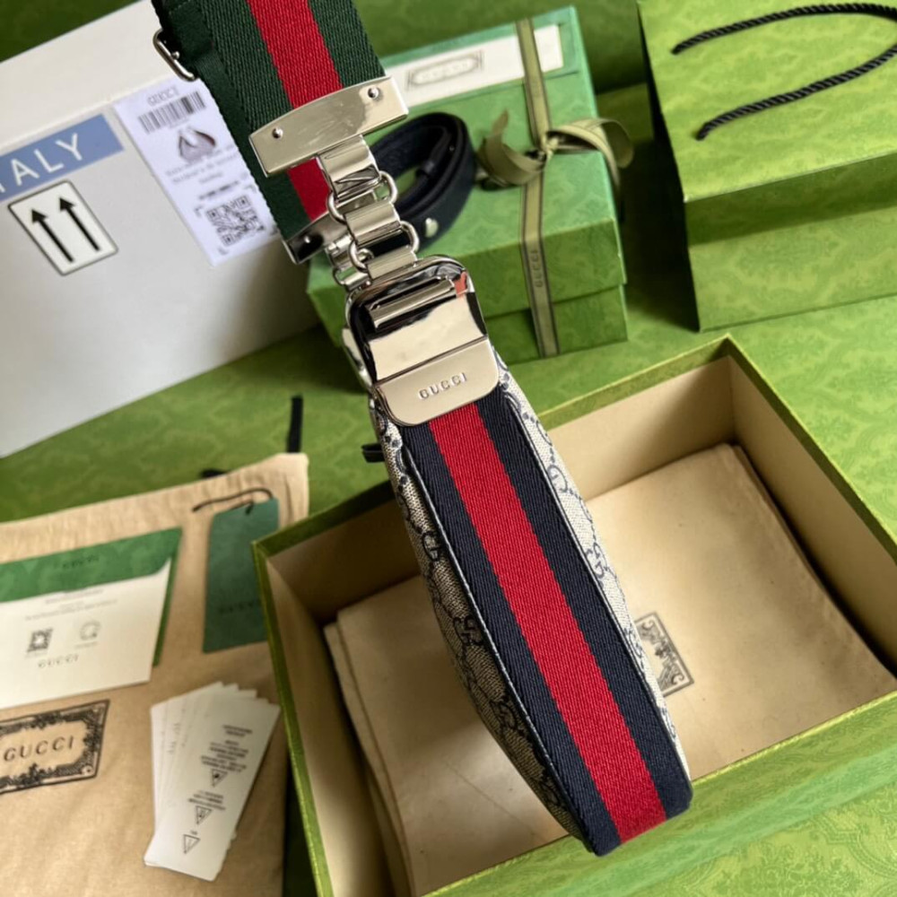 Gucci GG Supreme Attache Small Shoulder Bag Blue