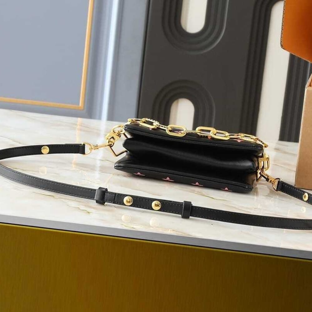 Louis Vuitton Coussin BB Bag Black Pink 21cm M12159