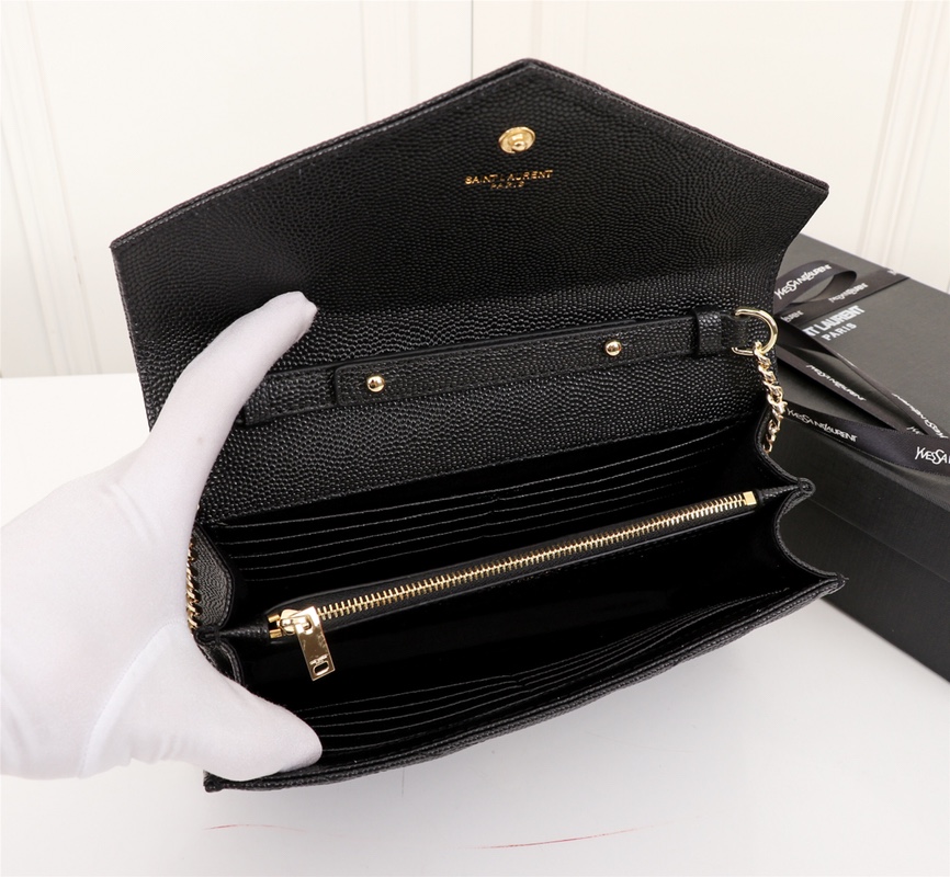 Saint Laurent Cassandre Matelasse Chain Wallet In Grain De Poudre Embossed Black Gold 22Cm 377828 Bow01 1000