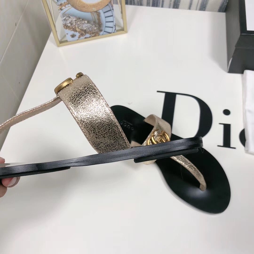 Gucci Double G Thong Leather Metallic Gold ?497444 0B7N0 7100