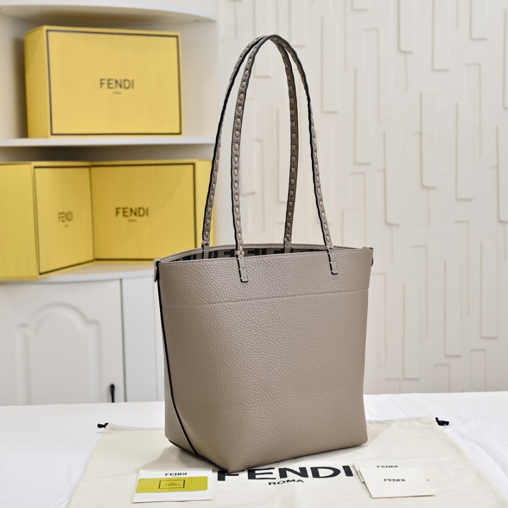 Fendi Medium Roll Gray 36Cm
