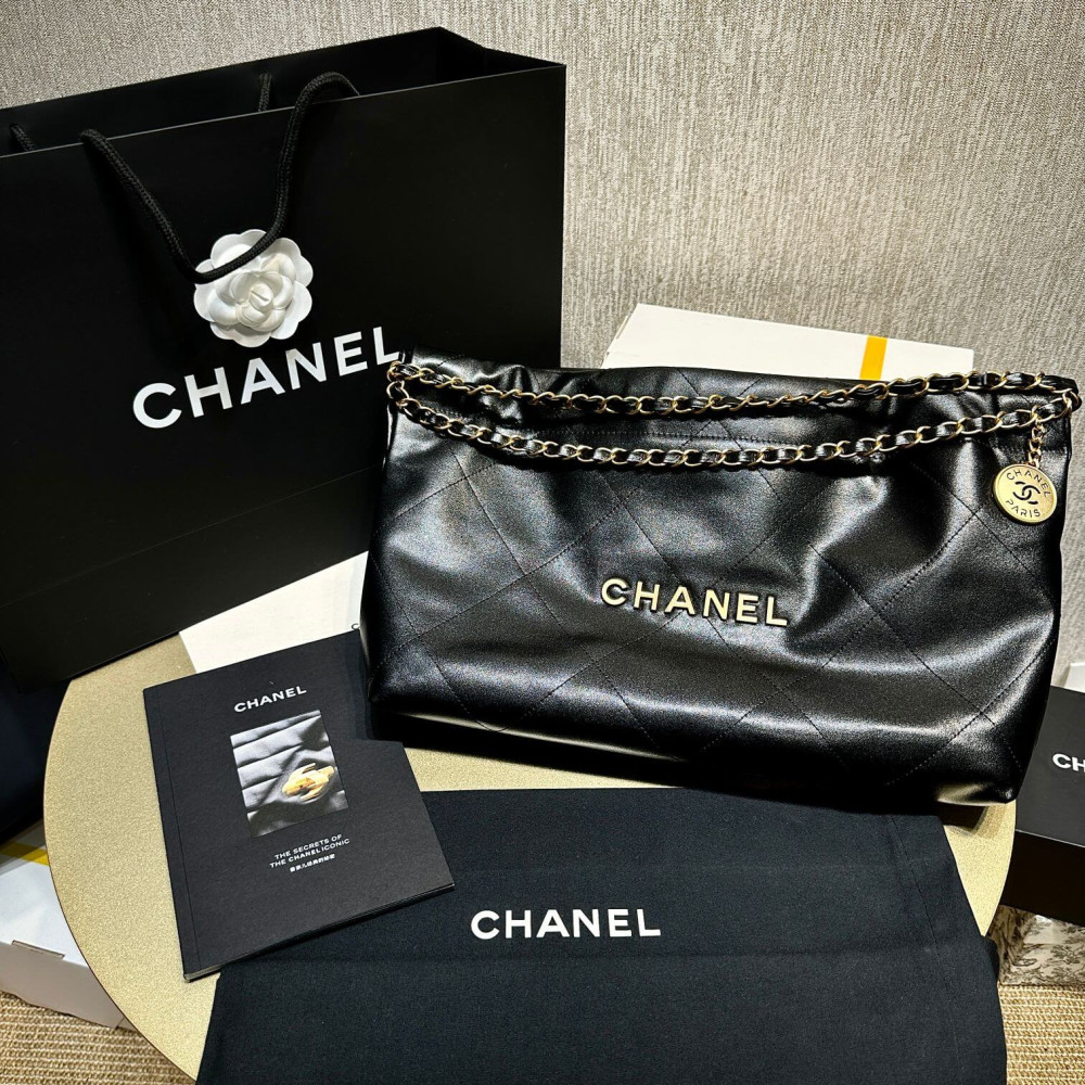 Chanel 22 Bag Handbag Black Shiny Calfskin 45cm