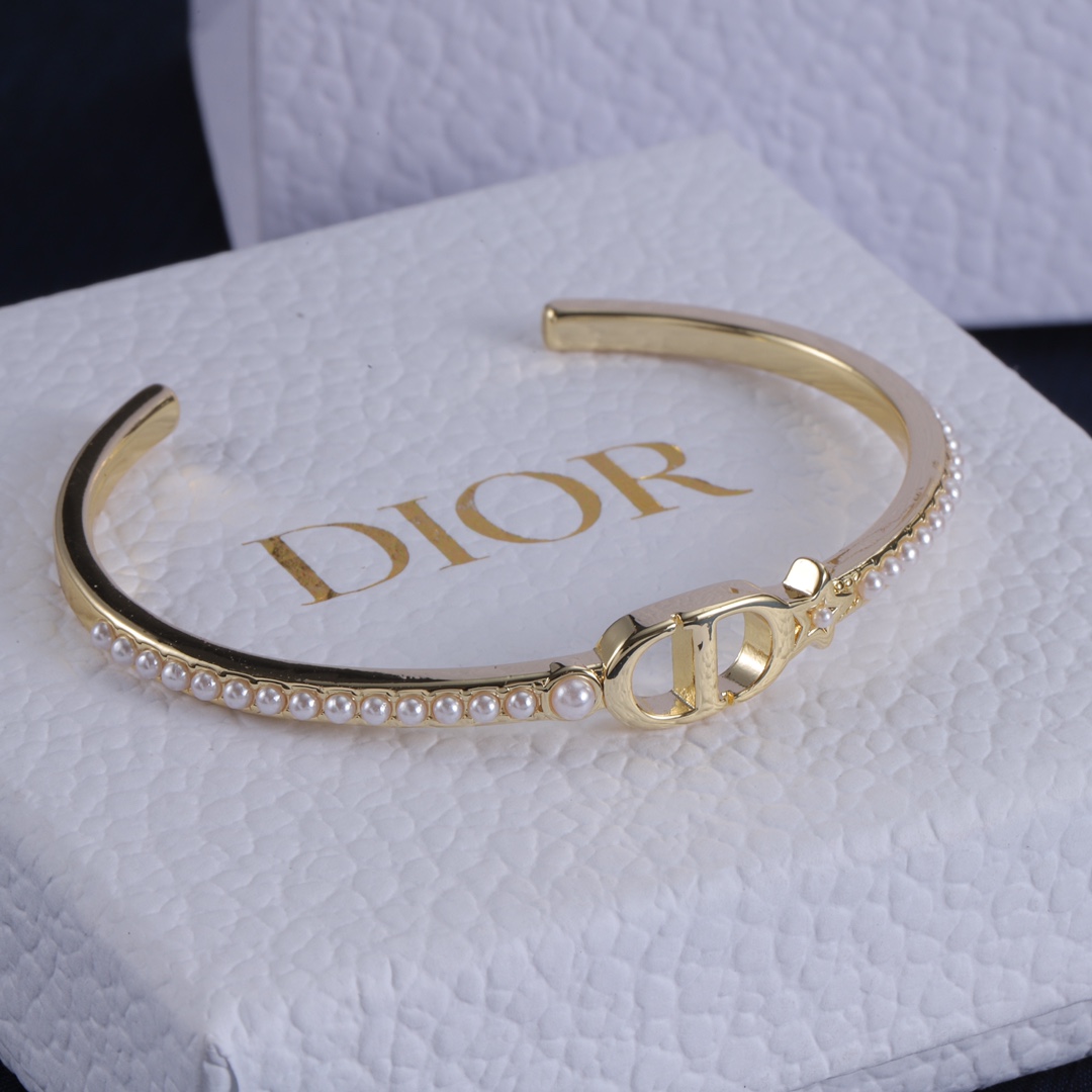 Wristband