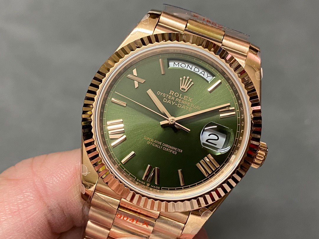 [Superclone] Rolex Day-Date 40mm Olive Green Dial President 228235
