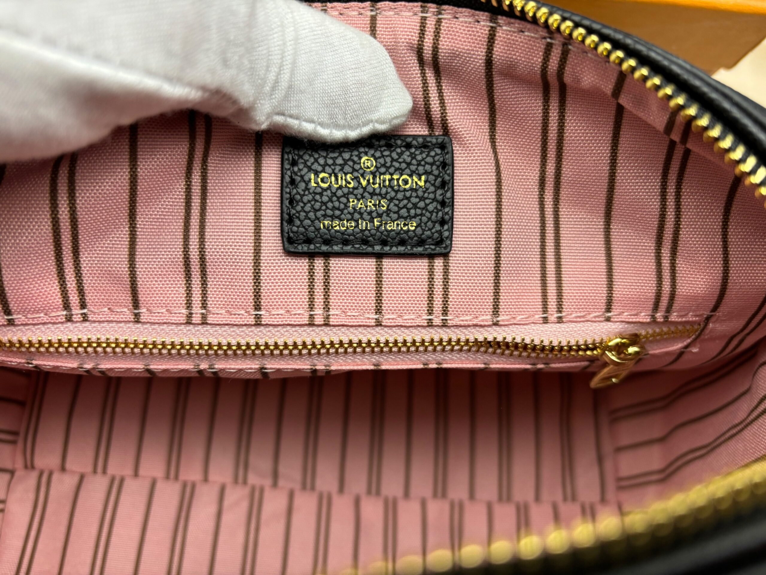 Louis Vuitton Speedy Bandouliere 25 Monogram Empreinte Black 25cm M42401