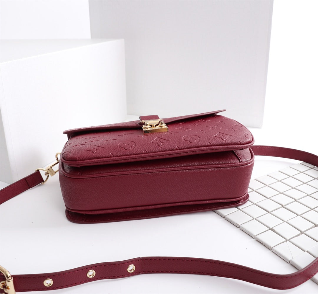 Louis Vuitton Pochette Metis Cherry Berry 25Cm