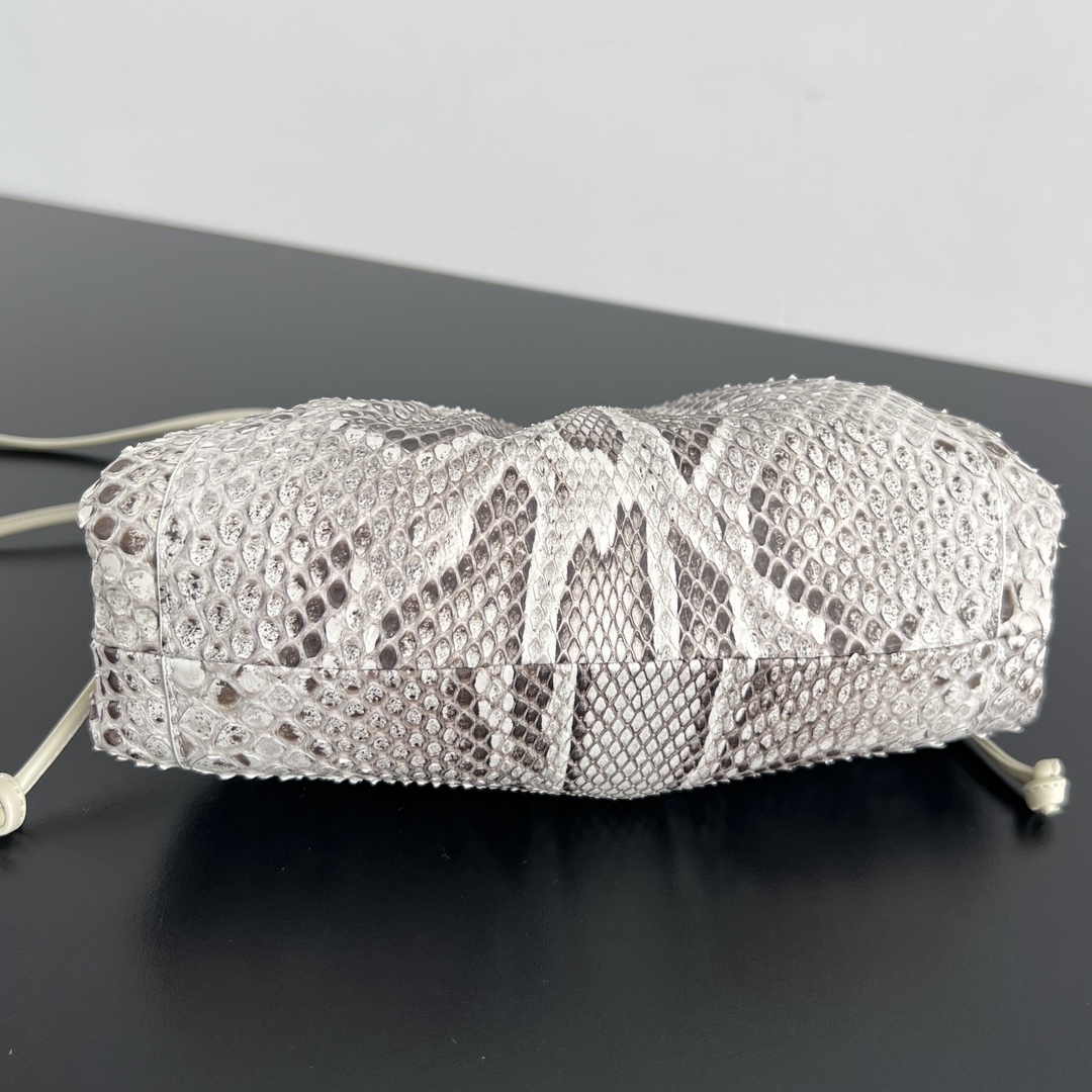 Bv Cloud Bag-python leather