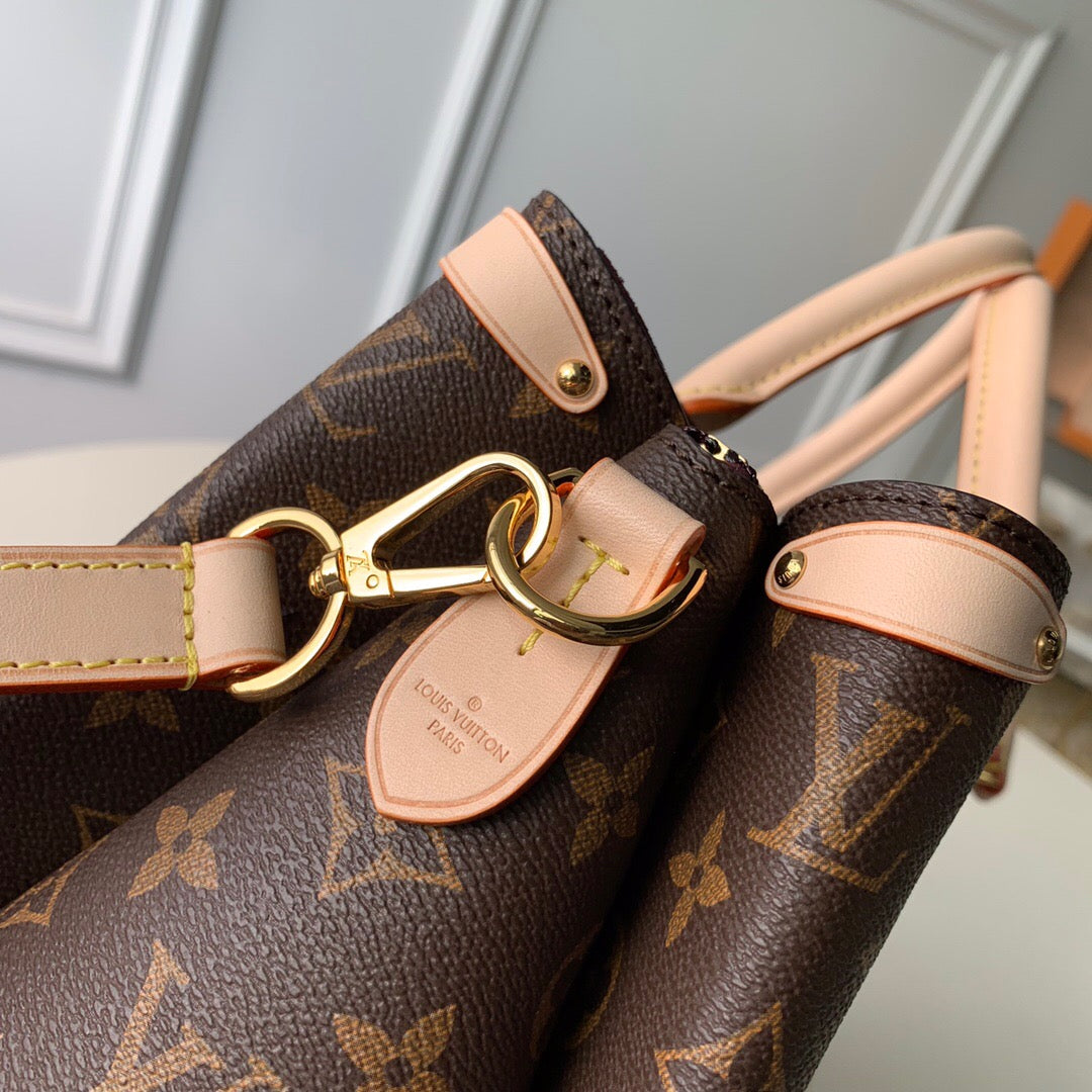 Louis Vuitton Soufflot Mm 36Cm