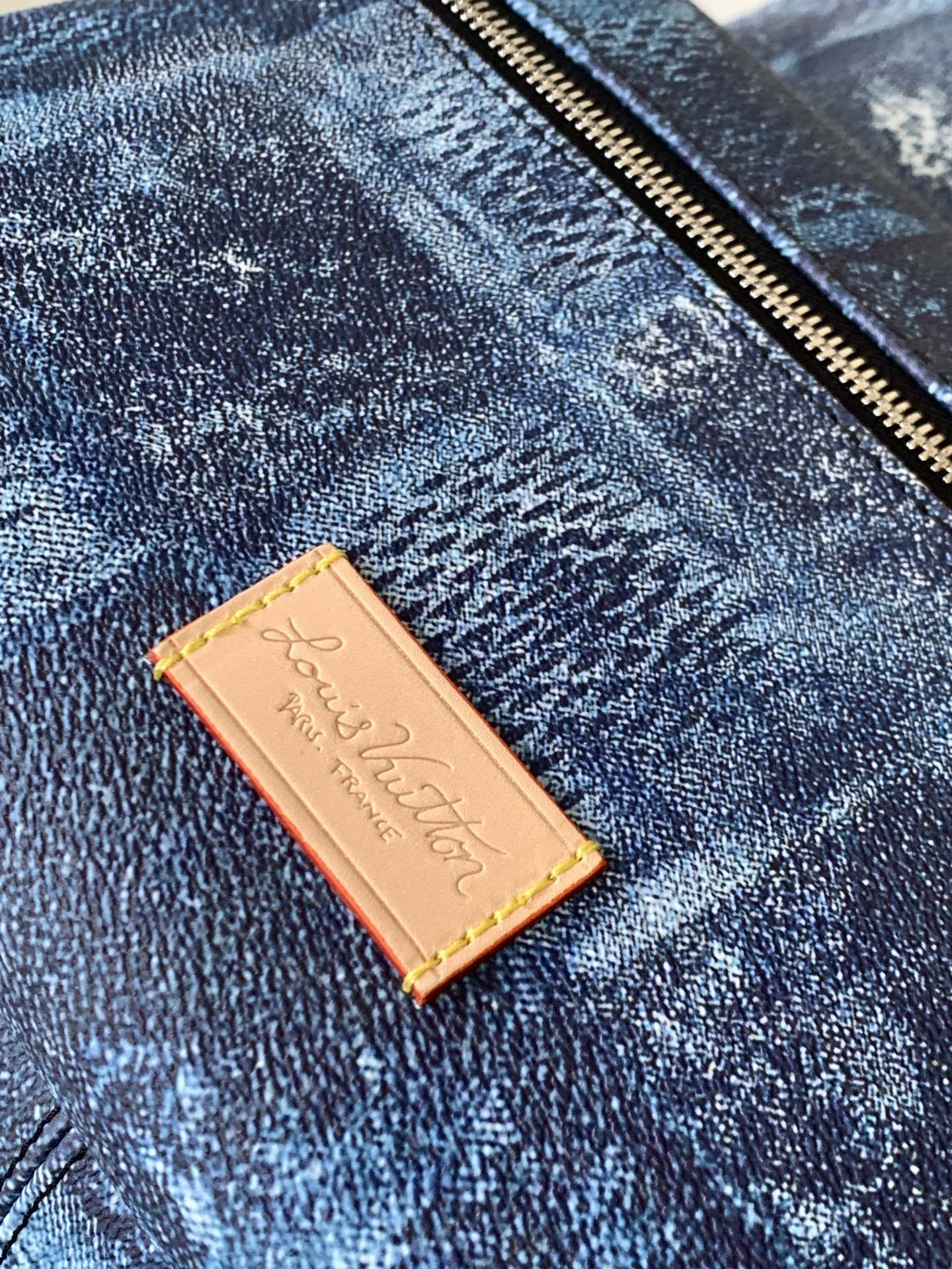 Louis Vuitton Discovery Backpack Pm Damier Blue 15.7In/40Cm