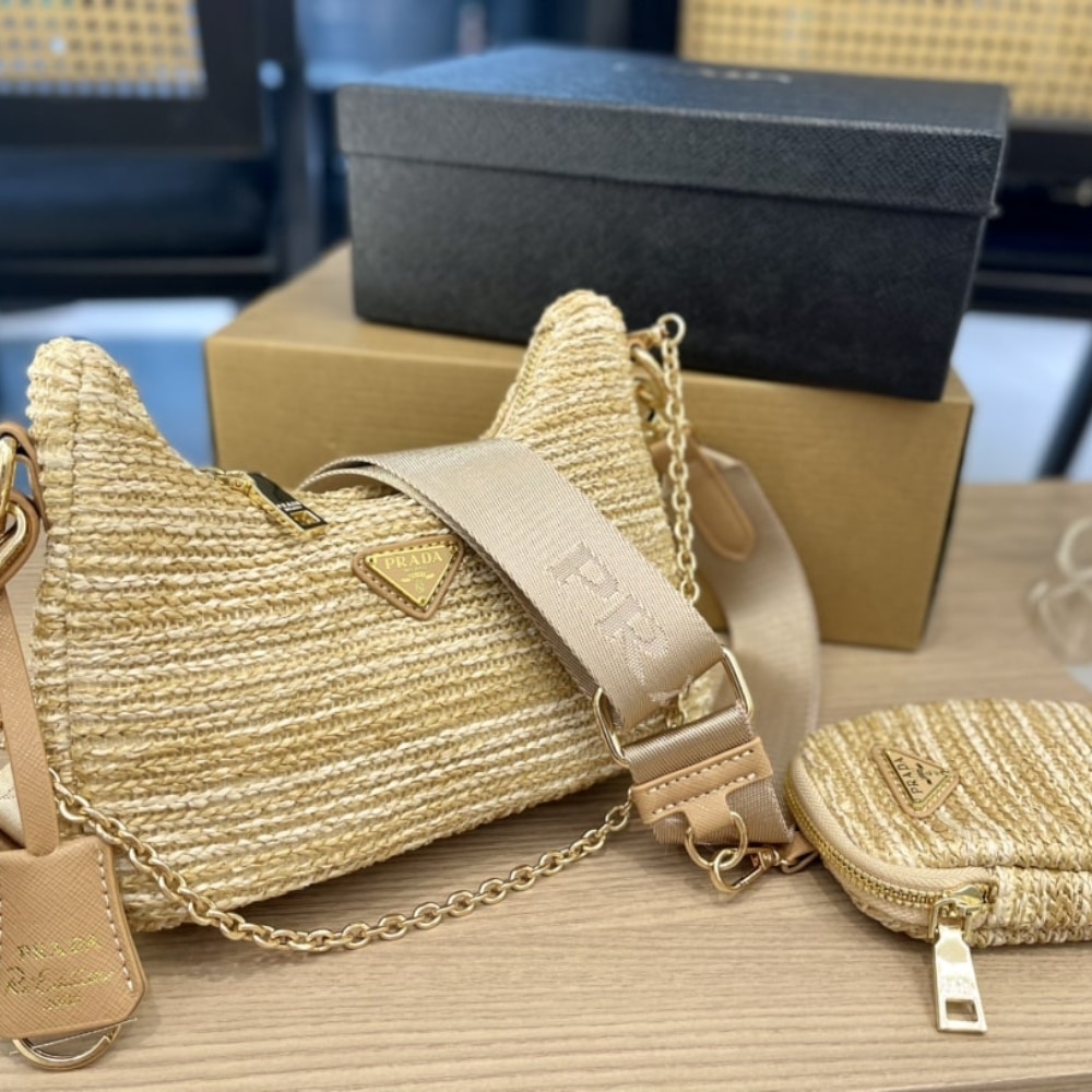 Prada Re Edition 2005 Crochet Bag Raffia Natural Tan 22CM 1BH204 2A2T F0018 V V9L