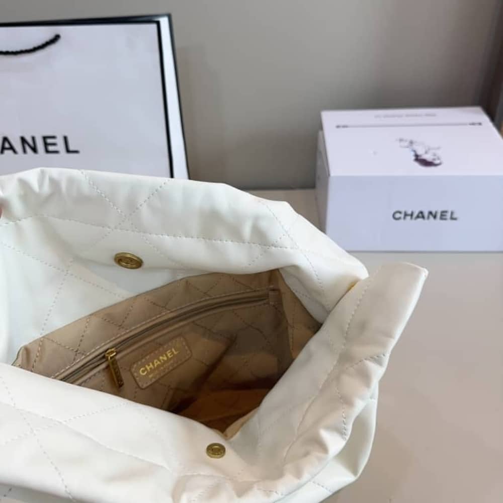 Chanel 22 Small Handbag White 36Cm AS3260 B09859 10601
