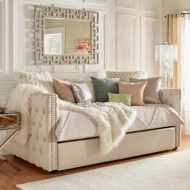 FULL / DOUBLE DAYBED WITH TRUNDLE~