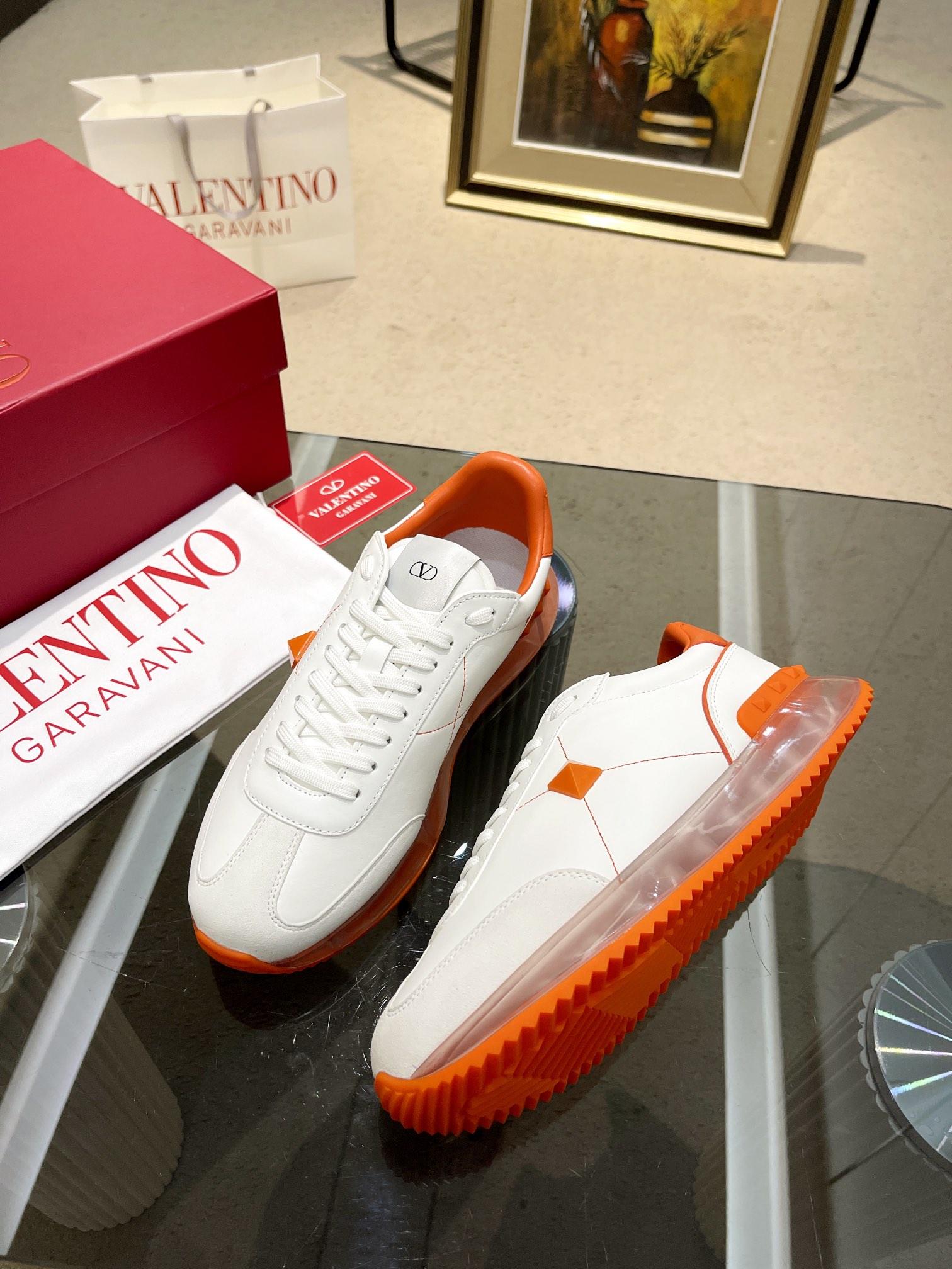 Valentino Sneakers