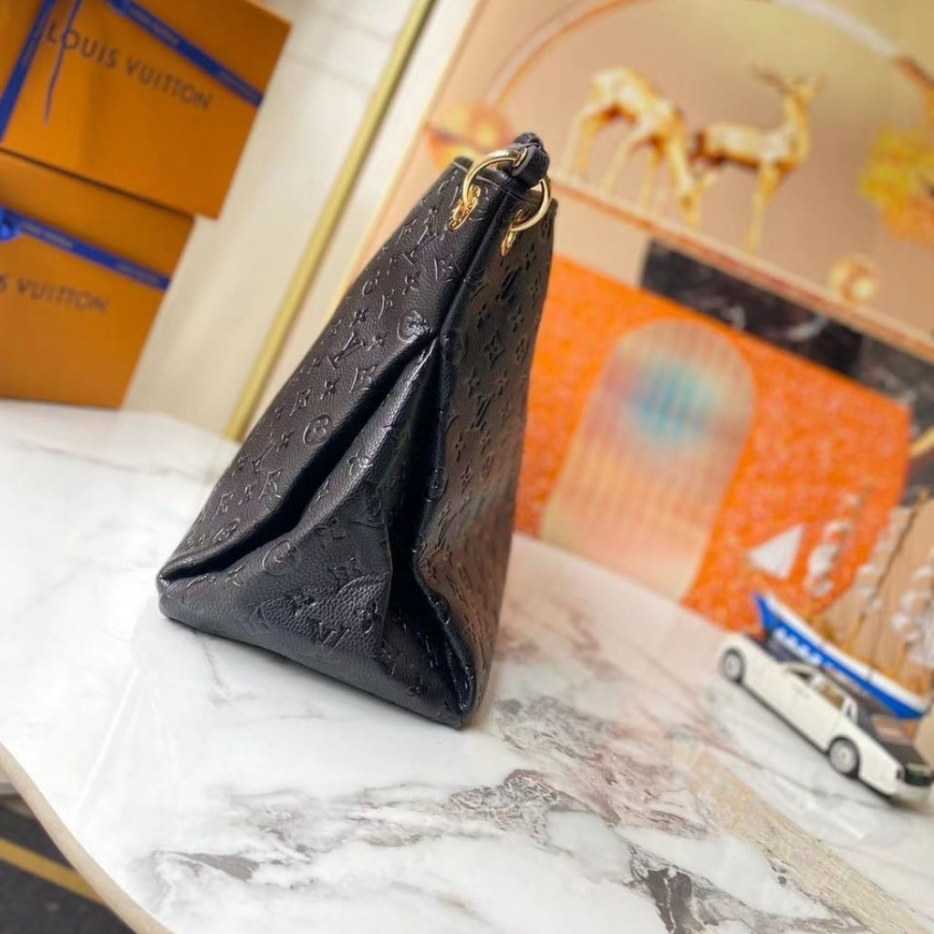 Louis Vuitton Artsy MM Monogram Empreinte Leather Black 41cm M41066