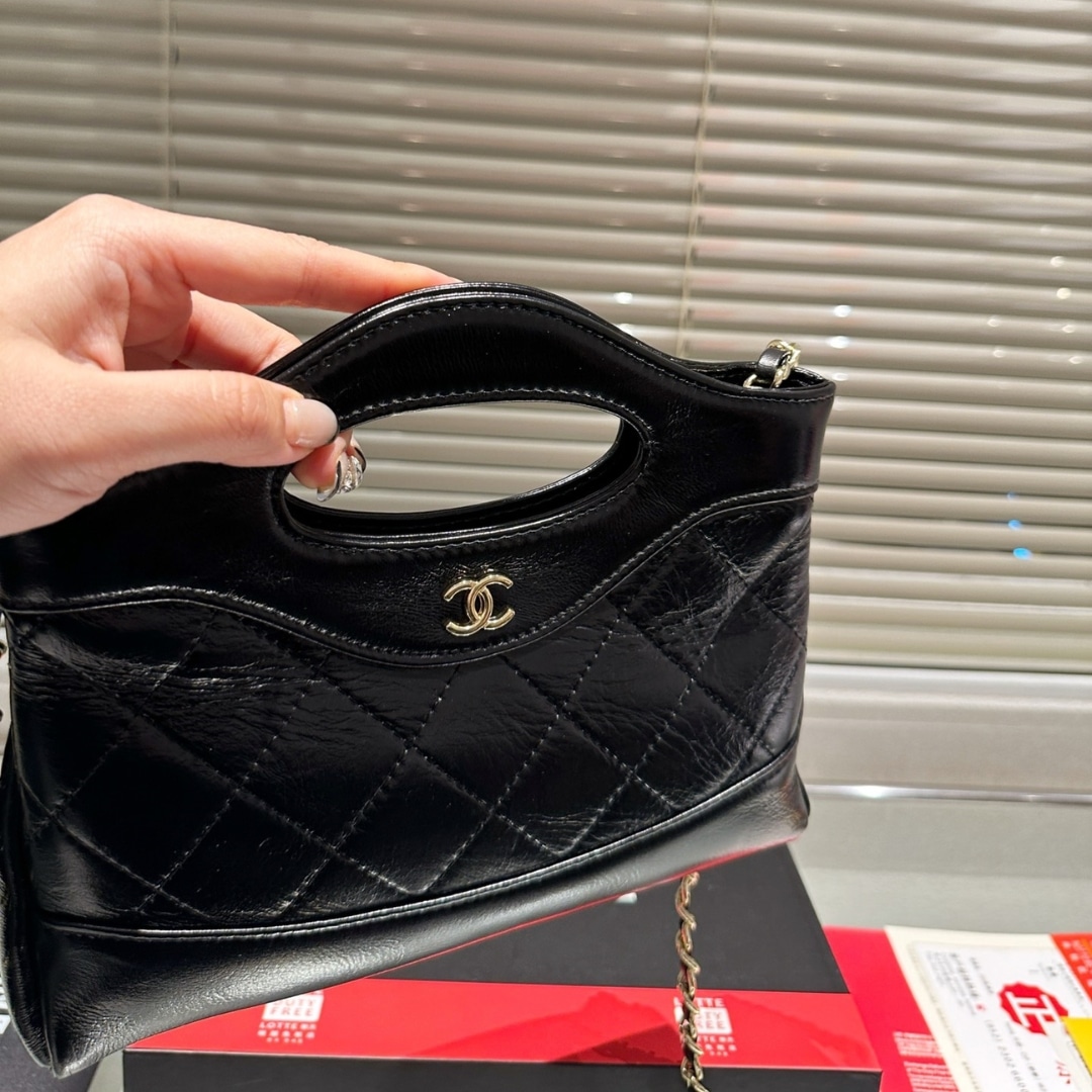 Chanel 24C Mini 31 Clutch With Chain Shiny Black 24Cm