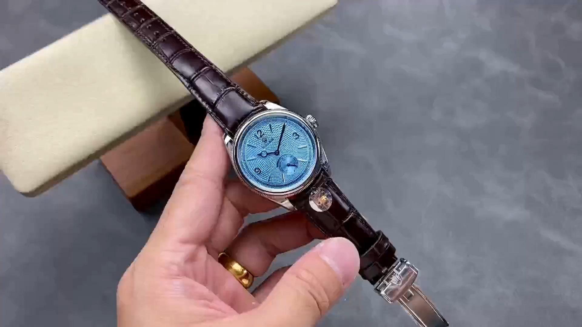 【Super Clone】Rolex 1908 52506 0002 Ice Blue Dial Brown Leather Strap 39 mm Replica Watch